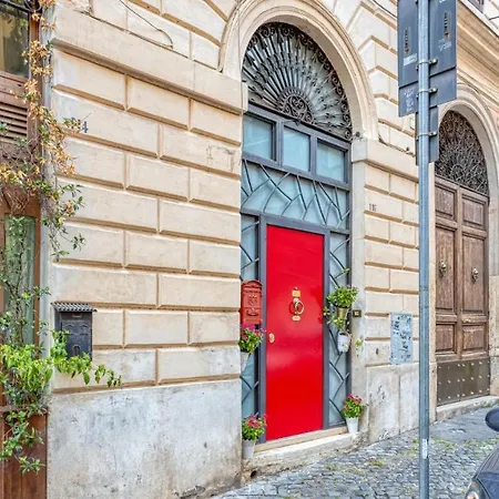 Apartment Plum Guide - Unicorn's Mane Rome